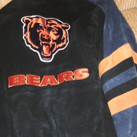 Bears NFL Jacket - Picture 7 of 8
